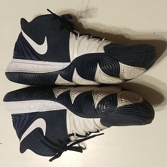 Nike Shoes main image 5